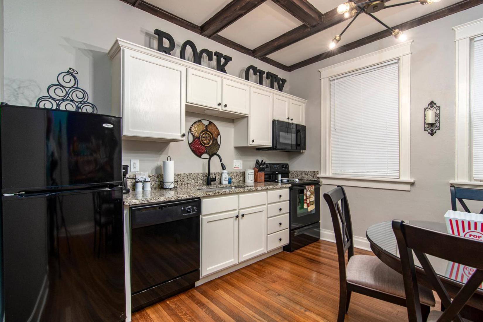 Charming New Orleans-Style Apartment With Gated Courtyard! Little Rock Esterno foto